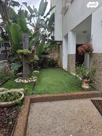 שמחה וילקומיץ' 