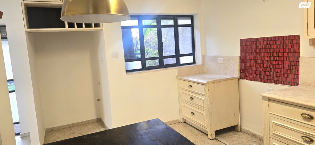 בית פרטי/ קוטג', גבעת אלה