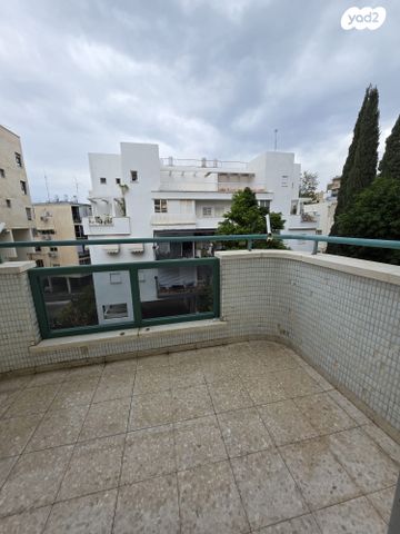 דירה, שמחה וילקומיץ', ב' / צפון מערב העיר, רחובות