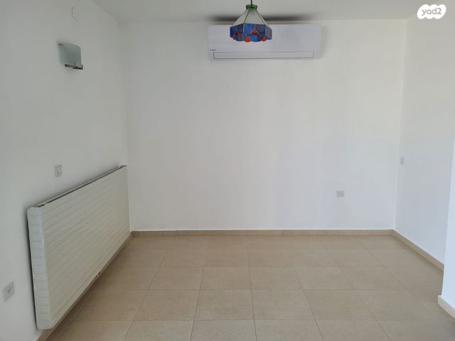 דירה, הדישון, מלחה, מנחת, ירושלים