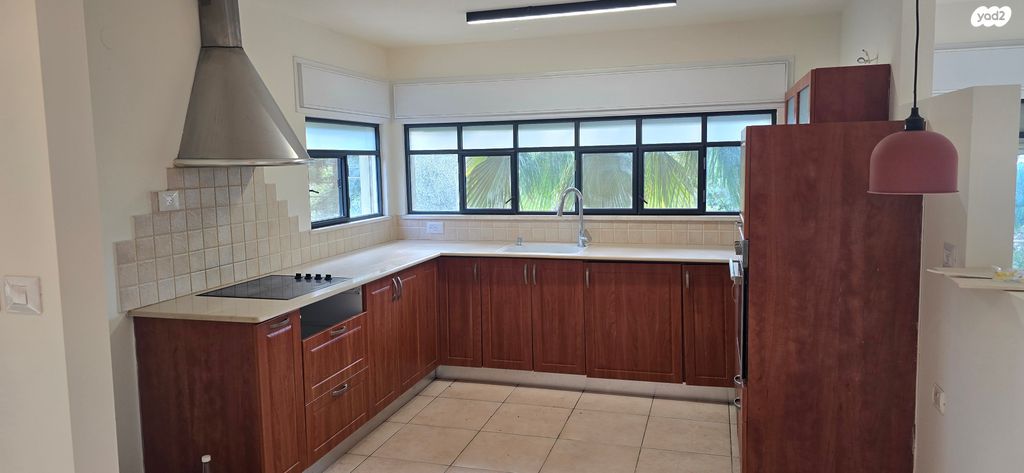 בית פרטי/ קוטג', גבעת אלה