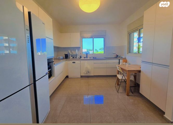 דירה, מגידו, מרכז הכרמל, חיפה