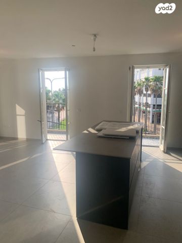 דירה, מגדל 1, נווה צדק, תל אביב יפו