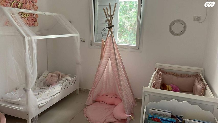 דירת גן, רמב"ם, רעננה