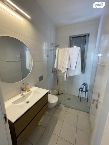 דירה, נחלת בנימין, תל אביב יפו