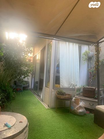 דירת גן, אליעזר בן יהודה, אגרובנק, חולון