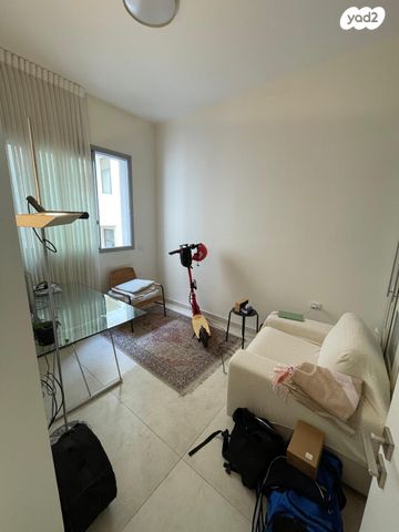 דירה, נחלת בנימין, תל אביב יפו