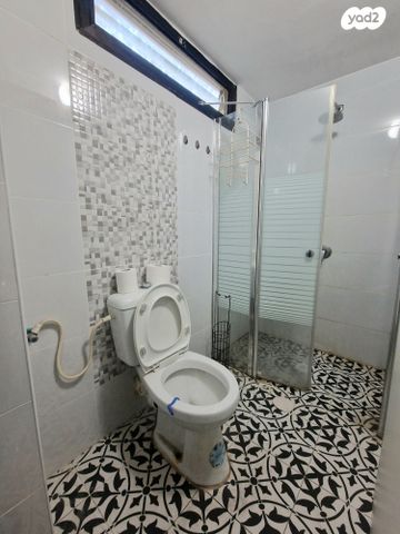 דירה, פרחי אביב, נחלת יצחק, תל אביב יפו