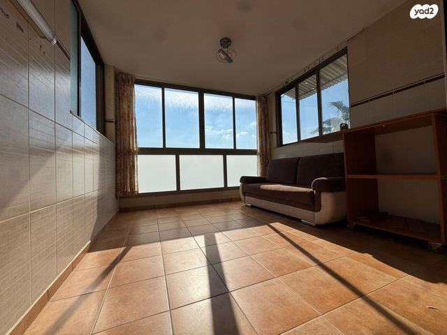 דירה, חזקיה המלך, רובע י"ג, אשדוד