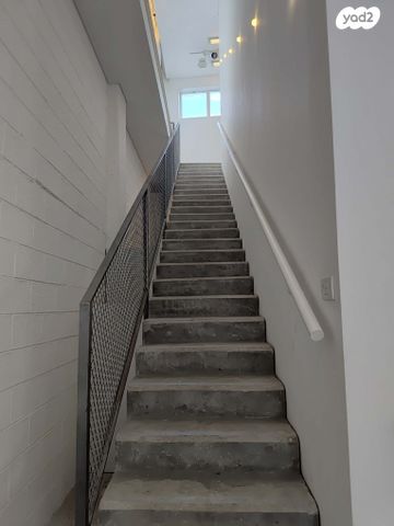 אולמות, דרך קיבוץ גלויות, גבעת הרצל, אזור המלאכה יפו, תל אביב יפו