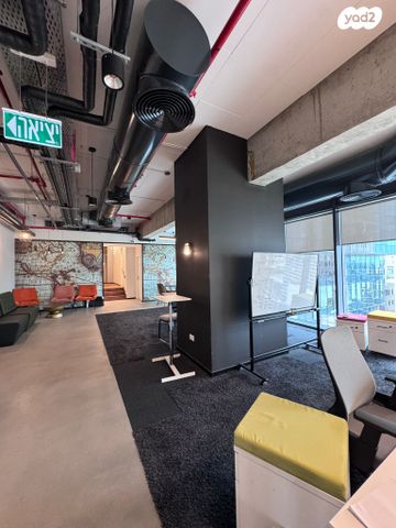 משרדים, הארבעה, תל אביב יפו