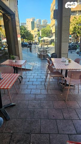 חנויות/ שטח מסחרי, החילזון, בורסה, רמת גן