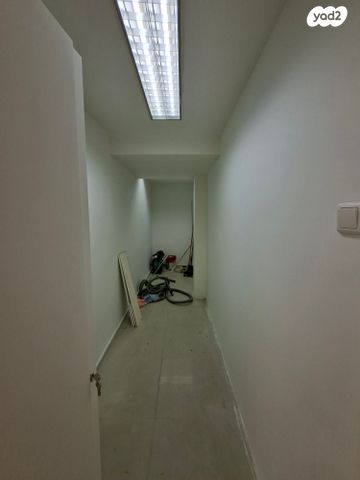 משרדים, מאנה, הצפון הישן - דרום, תל אביב יפו