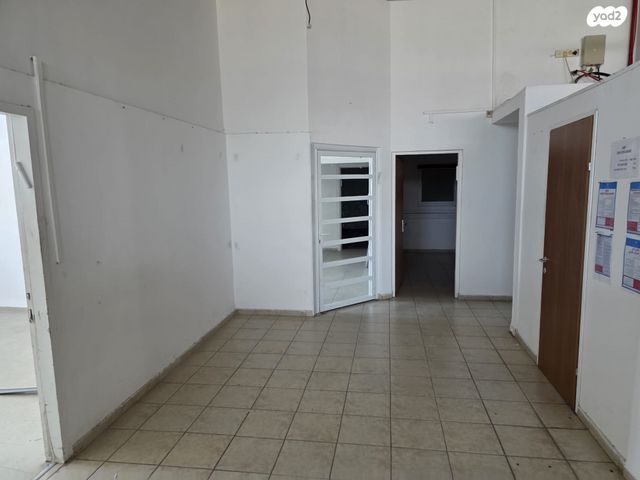 מבני תעשיה, 8677, ראש פינה, ראש פינה