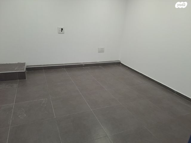 משרדים, אגריפס, מחנה יהודה - לב העיר, ירושלים