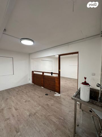 חנויות/ שטח מסחרי, שדרות רוטשילד, לב תל אביב, לב העיר צפון, תל אביב יפו