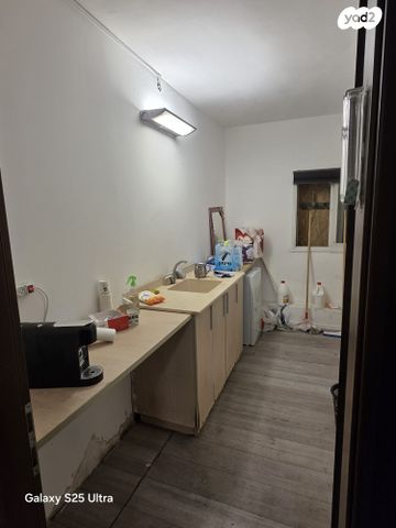 חנויות/ שטח מסחרי, דוד פנקס 14, אזור תעשיה קרית אליעזר, נתניה