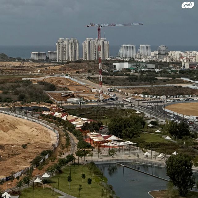 יציאה למחלף משה דיין 