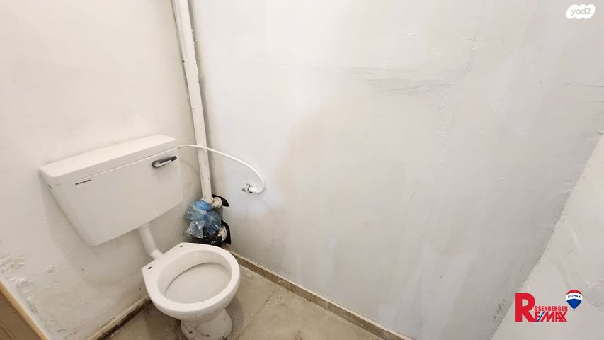 חנויות/ שטח מסחרי, ראש פינה 22, נווה שאנן, תל אביב יפו