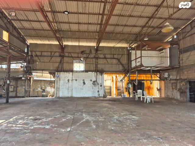 מבני תעשיה, הוד השרון