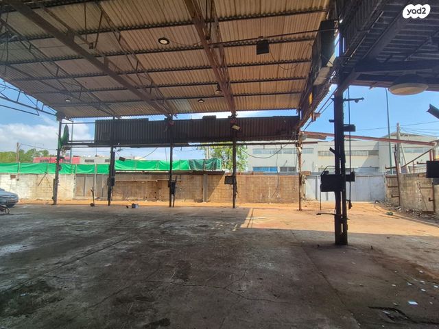 מבני תעשיה, הוד השרון