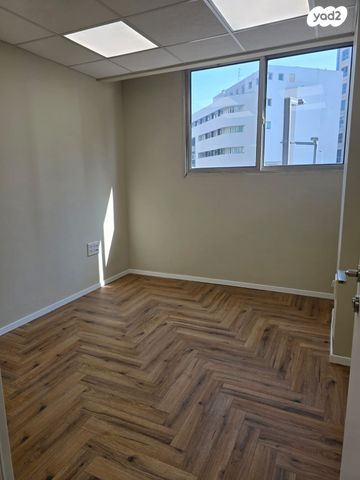 משרדים, דרך מנחם בגין, גני שרונה, קרית הממשלה, תל אביב יפו