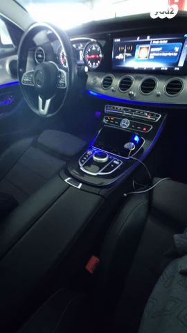 מרצדס-בנץ E-class