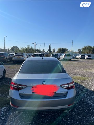 מודעת רכב סקודה סופרב