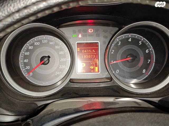 מיצובישי לנסר