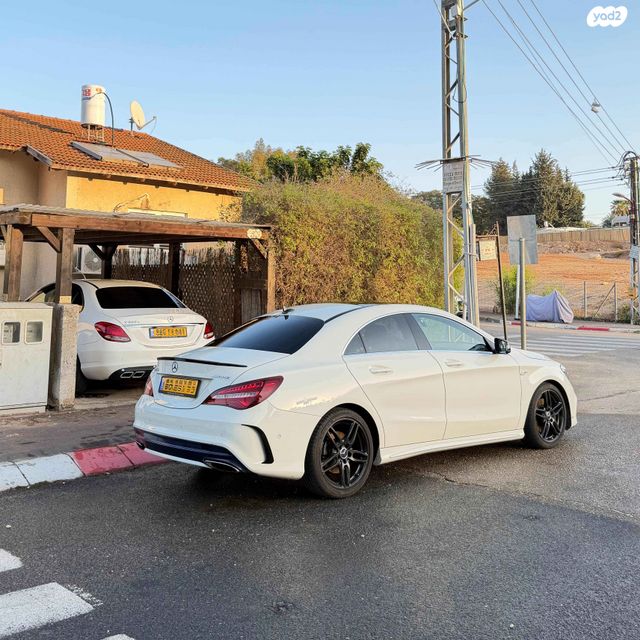 מודעת רכב מרצדס-בנץ CLA