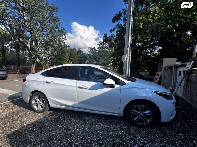 שברולט קרוז