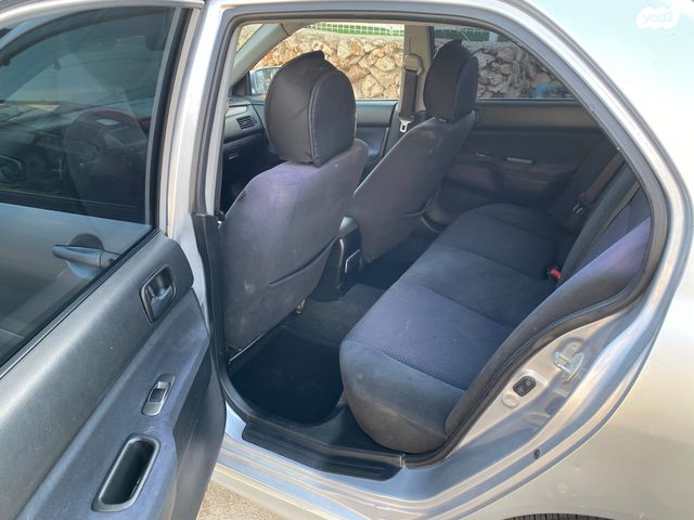 מיצובישי לנסר