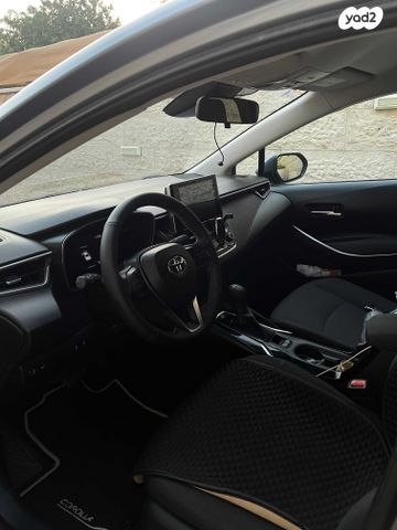 מודעת רכב טויוטה קורולה