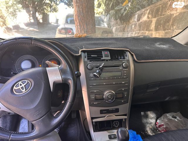 טויוטה קורולה