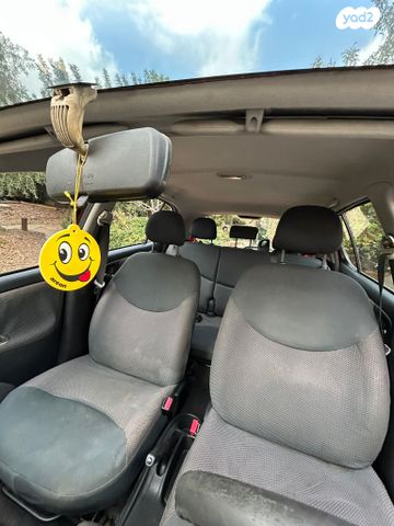 מודעת רכב טויוטה יאריס