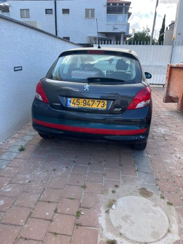 מודעת רכב פיג'ו 207