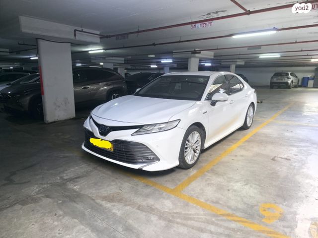 מודעת רכב טויוטה קאמרי