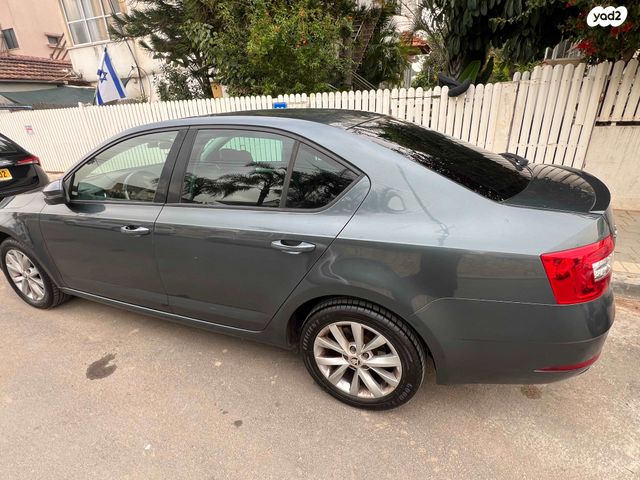 סקודה אוקטביה 