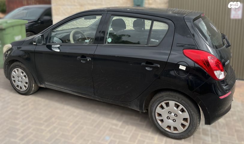 מודעת רכב יונדאי i20