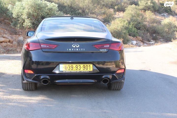 מודעת רכב אינפיניטי Q60