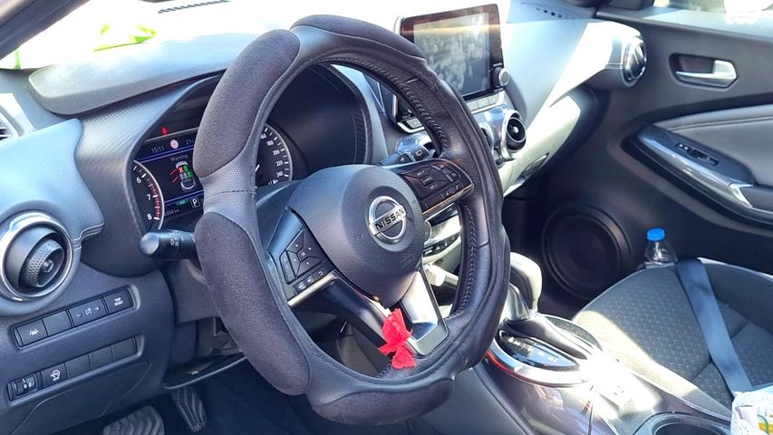 מודעת רכב ניסאן ג'וק