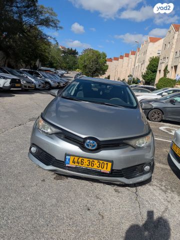 טויוטה אוריס