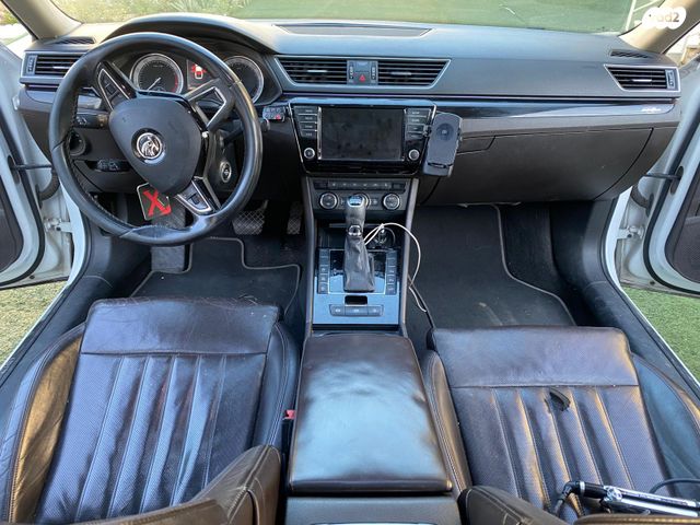 סקודה סופרב