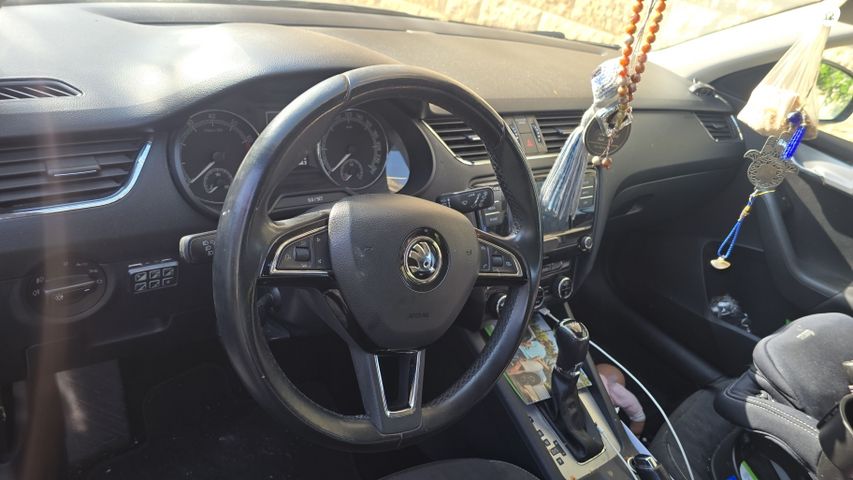 סקודה אוקטביה 