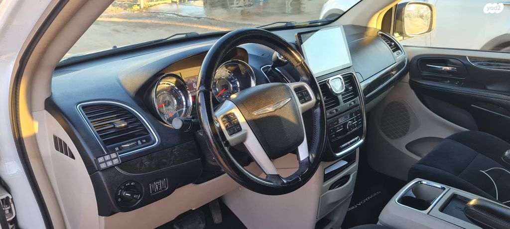 קרייזלר גראנד וויאג'ר