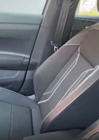 פולקסווגן פולו 