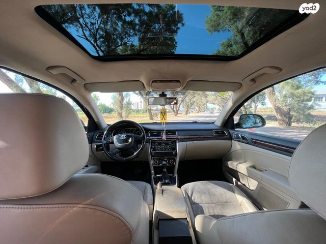 מודעת רכב סקודה סופרב