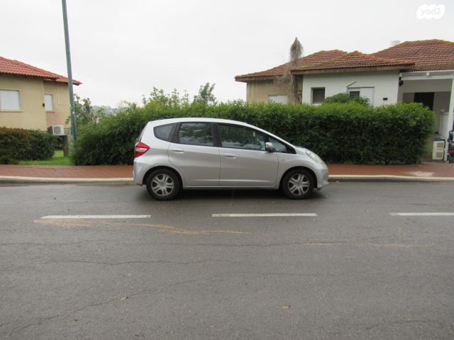 מודעת רכב הונדה ג'אז 