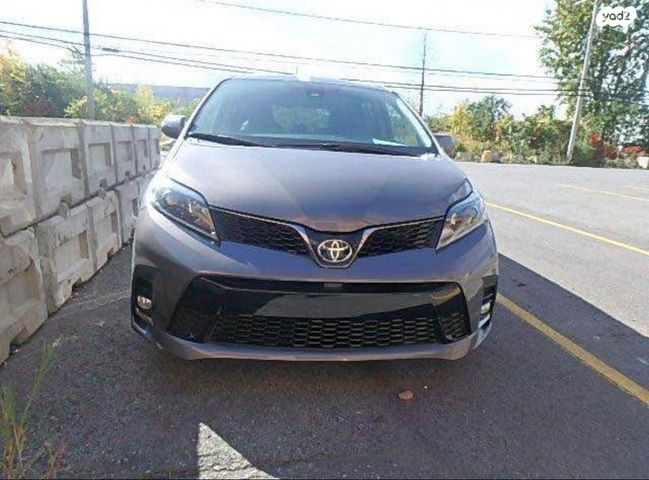 טויוטה סיינה