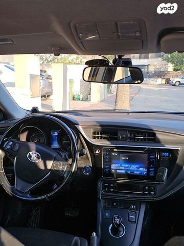 טויוטה אוריס